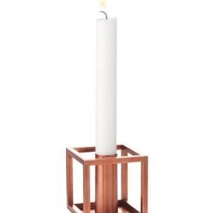 By Lassen Kubus 1 Kynttilänjalka