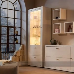 Csschmal Vitriinikaappi Tio&You