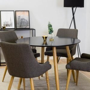 Ellos Plaza Ruokaryhmä Jossa Pöytä Ja 4 Tuolia Monivärinen