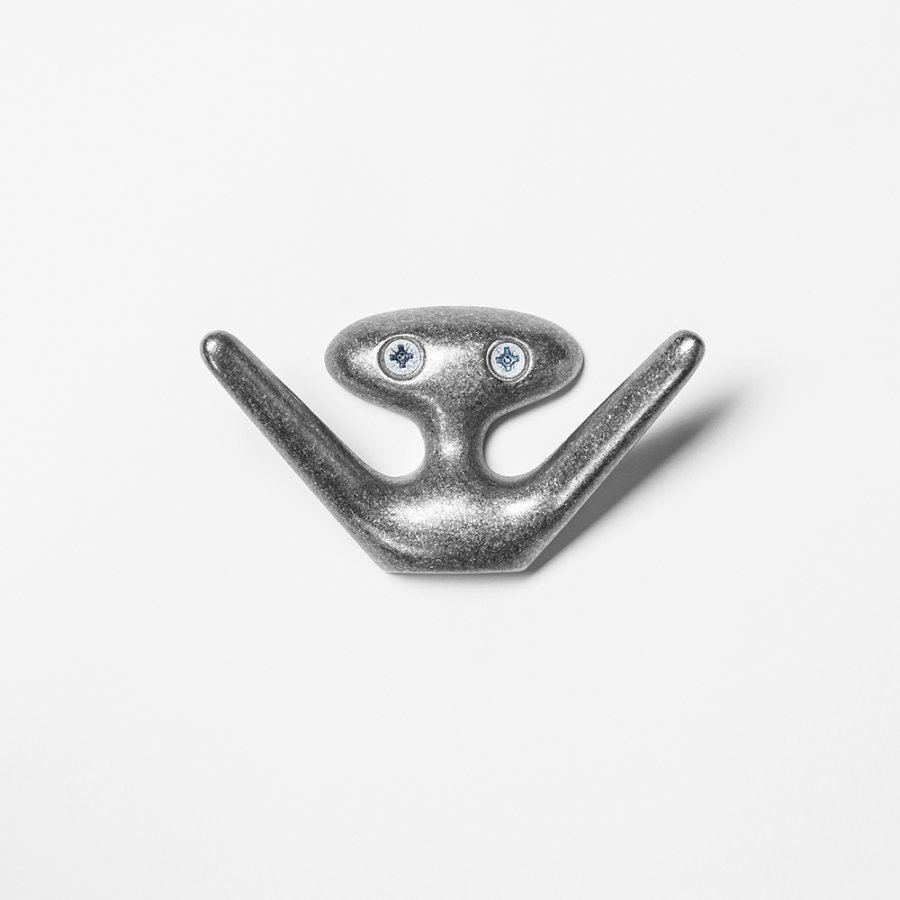 Essem Design Mama Koukku Alumiini