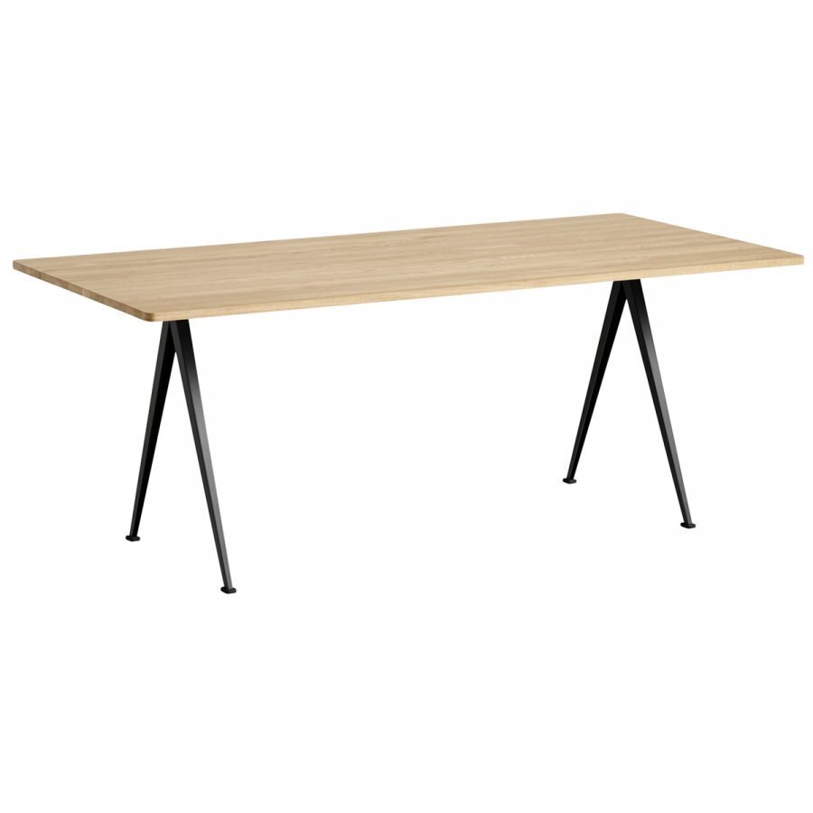 Hay Pyramid Pöytä 02 Musta Mattalakattu Tammi