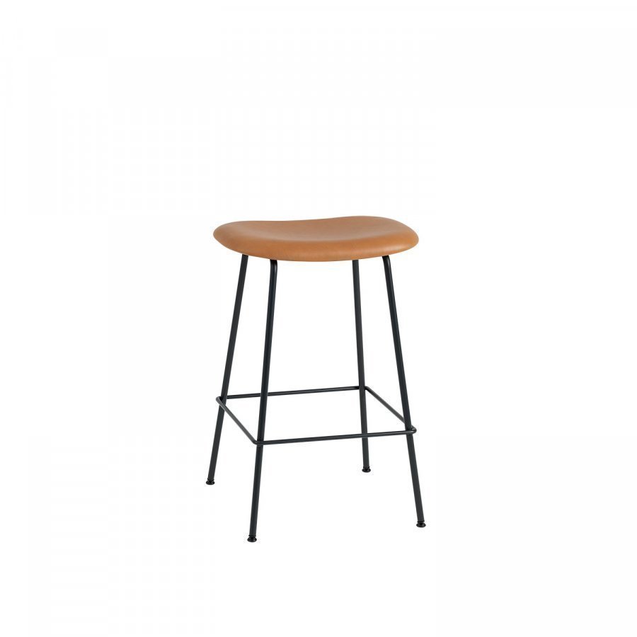 Muuto Fiber Tube Baarijakkara Konjakki Nahka / Musta