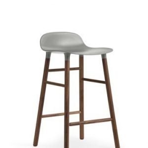 Normann Copenhagen Form baarijakkara 65 cm harmaa/saksanpähkinä