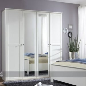 Sm Vaatekaappi Chalet